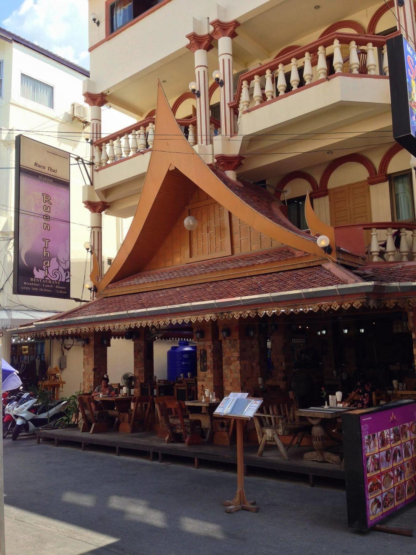 Hotel The House Patong Exterior foto