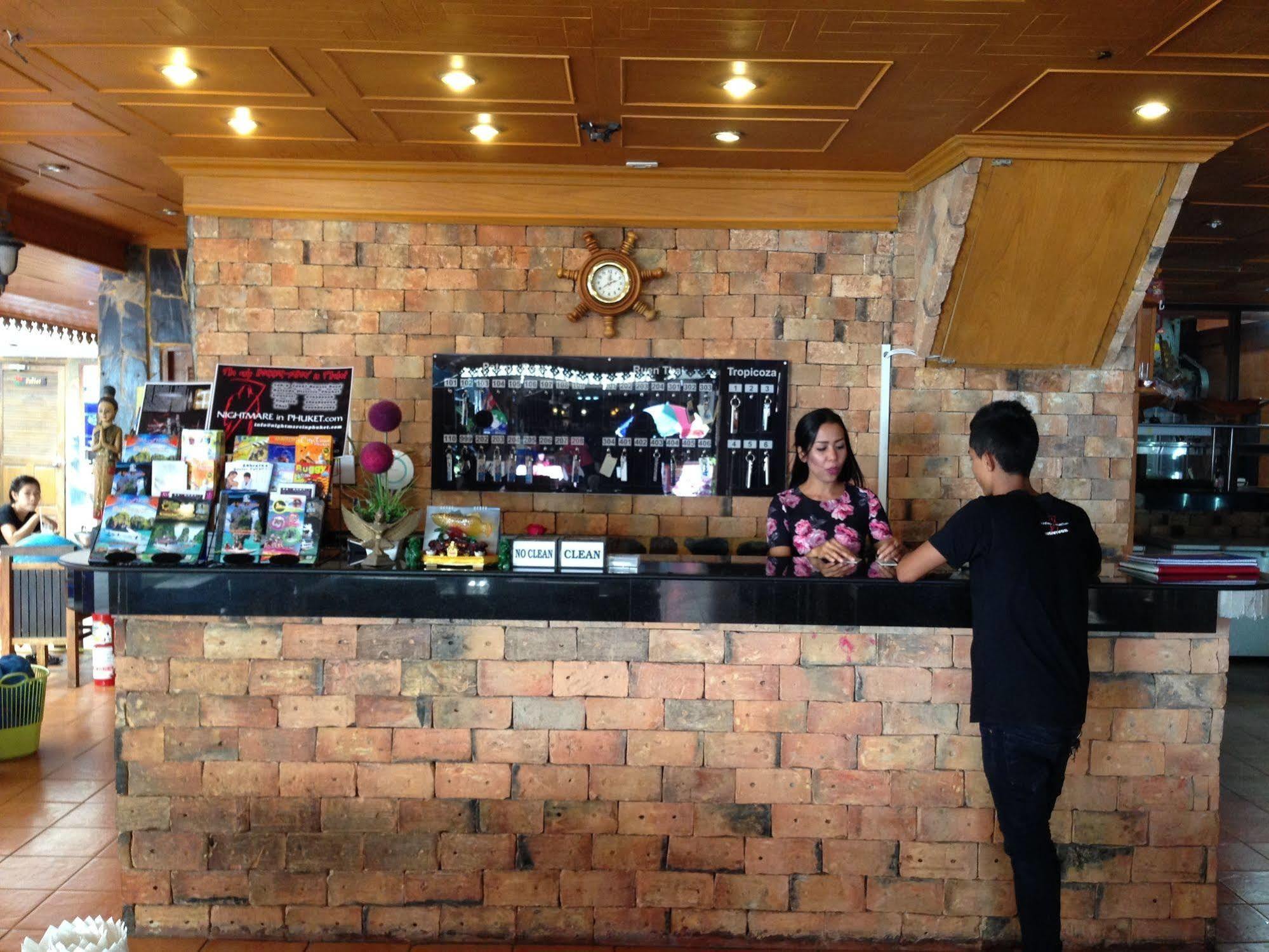 Hotel The House Patong Exterior foto