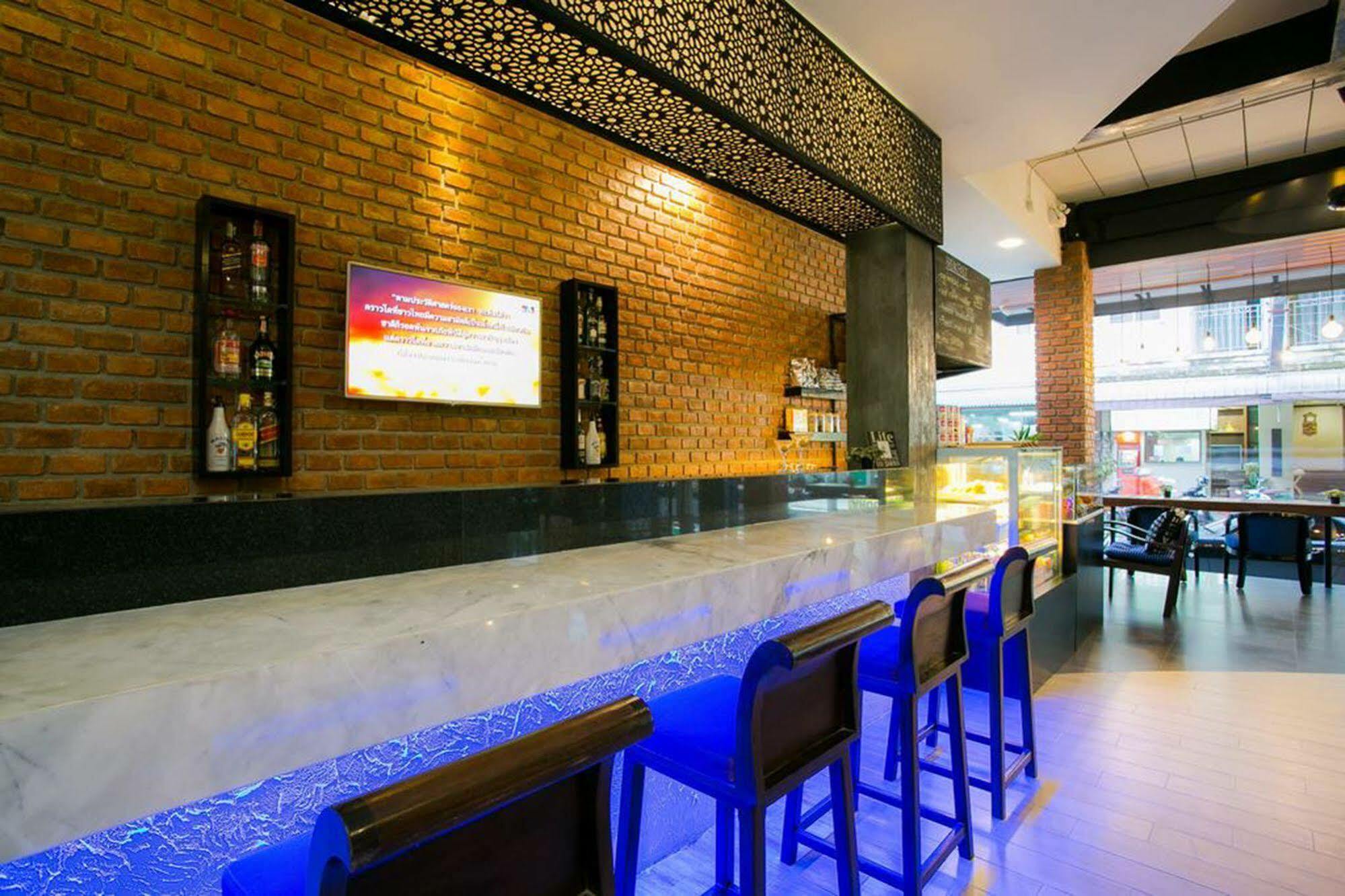 Hotel The House Patong Exterior foto